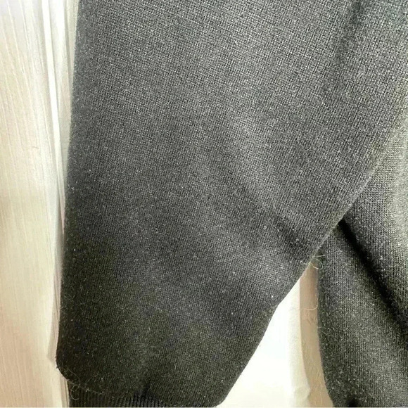 Happy Holidays! Christmas Snowman Sweatshirt Black Size Medium - Picture 3 of 16